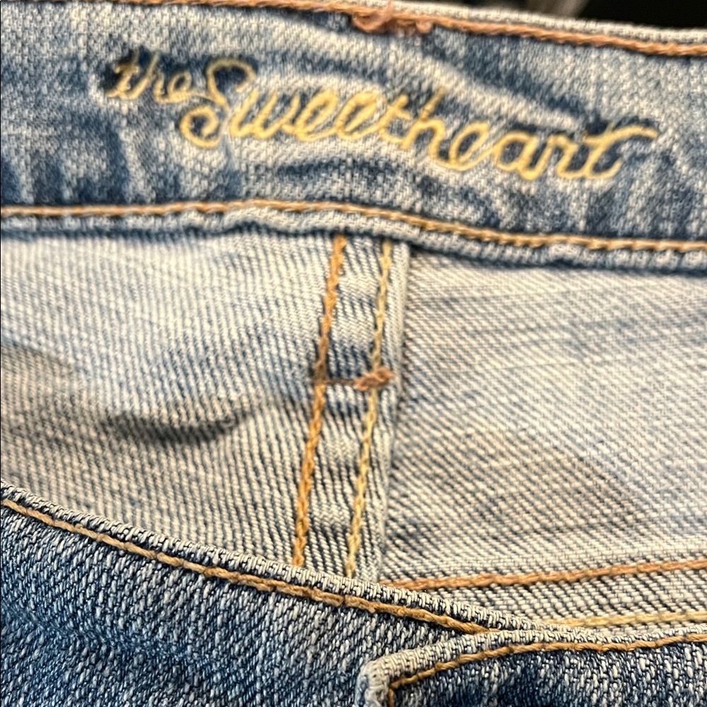 Old Navy Women's Size 14 Sweetheart Mid Rise Boot Cut Jeans - Blue